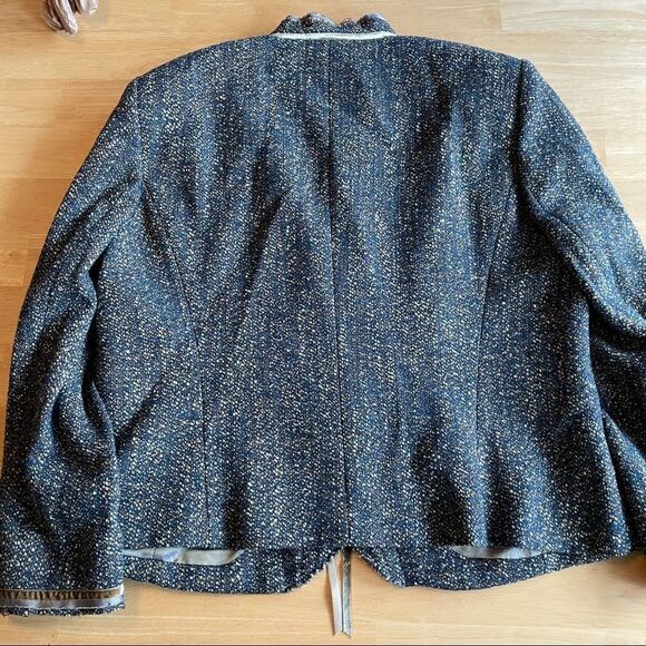 Riani women’s Dress blazer jacket size 46 wool gold detail sparkle - Picture 3 of 5